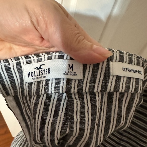 Hollister Striped Ultra High Rise Mini Skirt - Picture 15 of 16